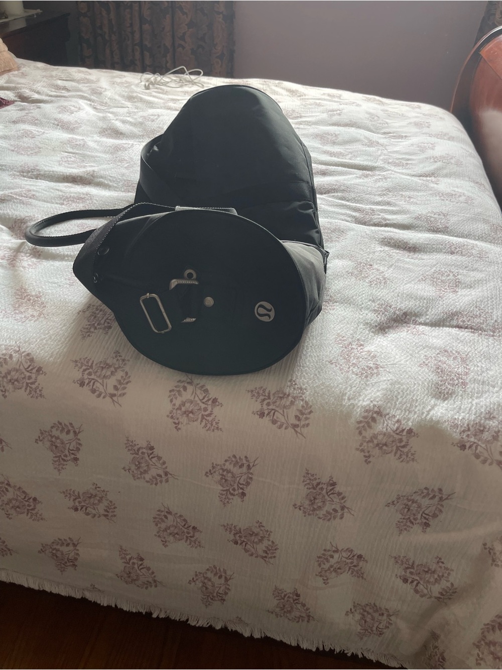 lululemon athletica Black Cylindrical yoga mat Duffel with Strap